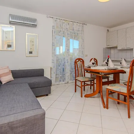 Markovic 4 By Interhome Apartman *