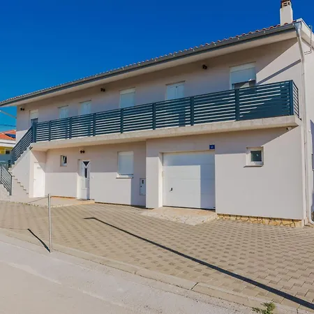 Markovic 4 By Interhome Apartman *